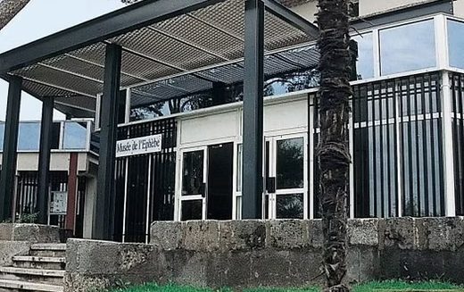 Villa PaulAna chambres d'hôtes naturistes Cap d'Agde, musées