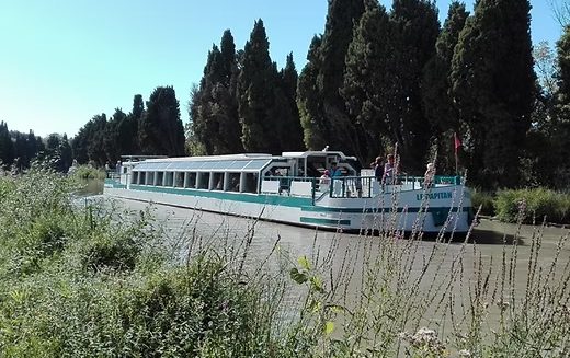 Villa PaulAna chambres d'hôtes naturistes Cap d'Agde, promenades en bateaux